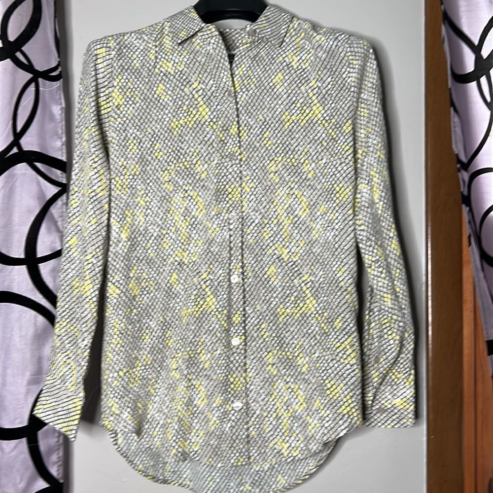 Equipment Femme Women's Size XSmall Snake Print Poplin Essential Shirt - Picture 3 of 11